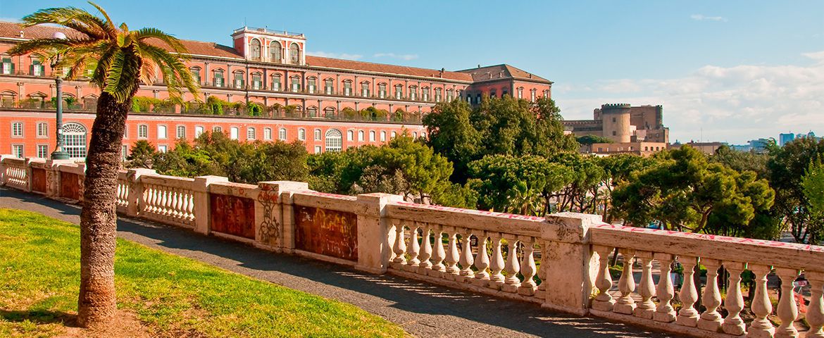 Nápoles Cidade Subterrânea e Moderna a Pé